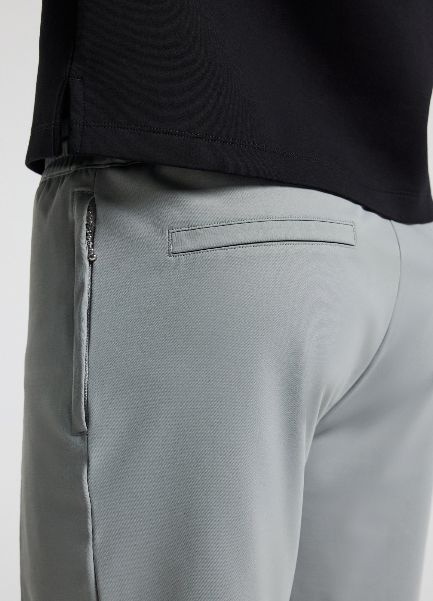 Tech Sweat Shorts Ash
