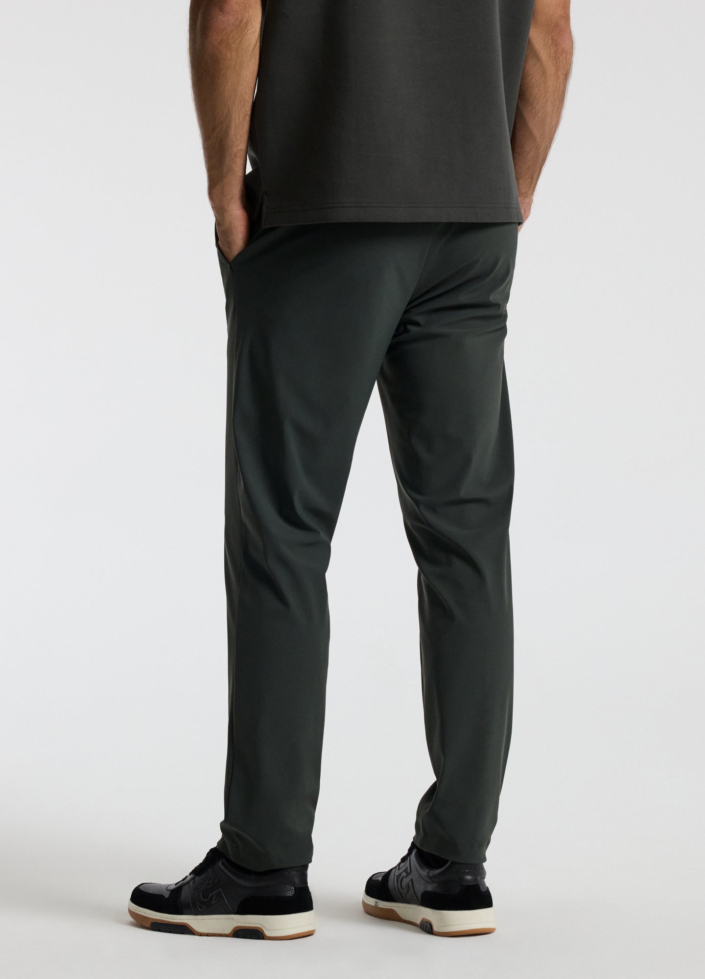 Technical Knit Pintucked Pants Khaki