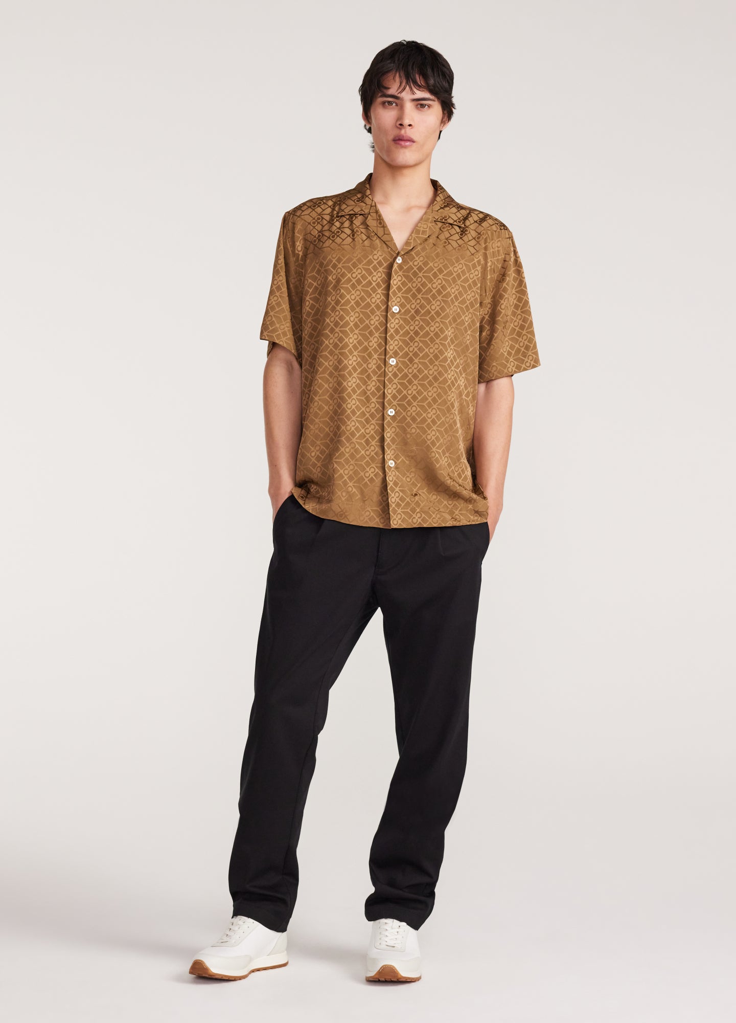 Logo Jacquard Silk Short Sleeve Shirt Toffee