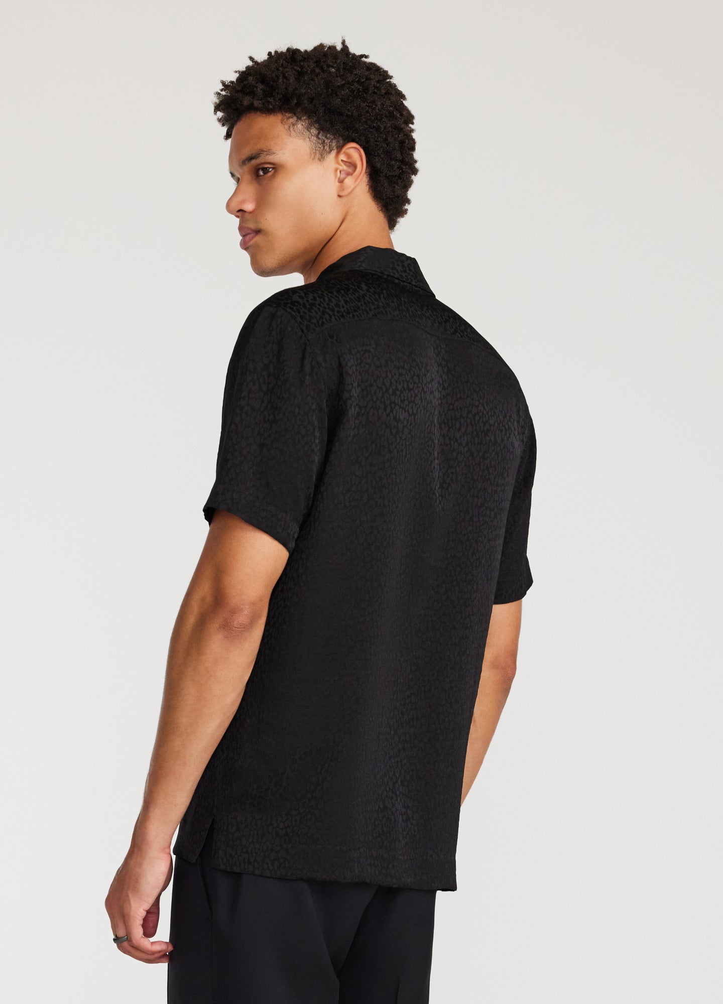 Animal Jacquard Silk Short Sleeve Shirt Black