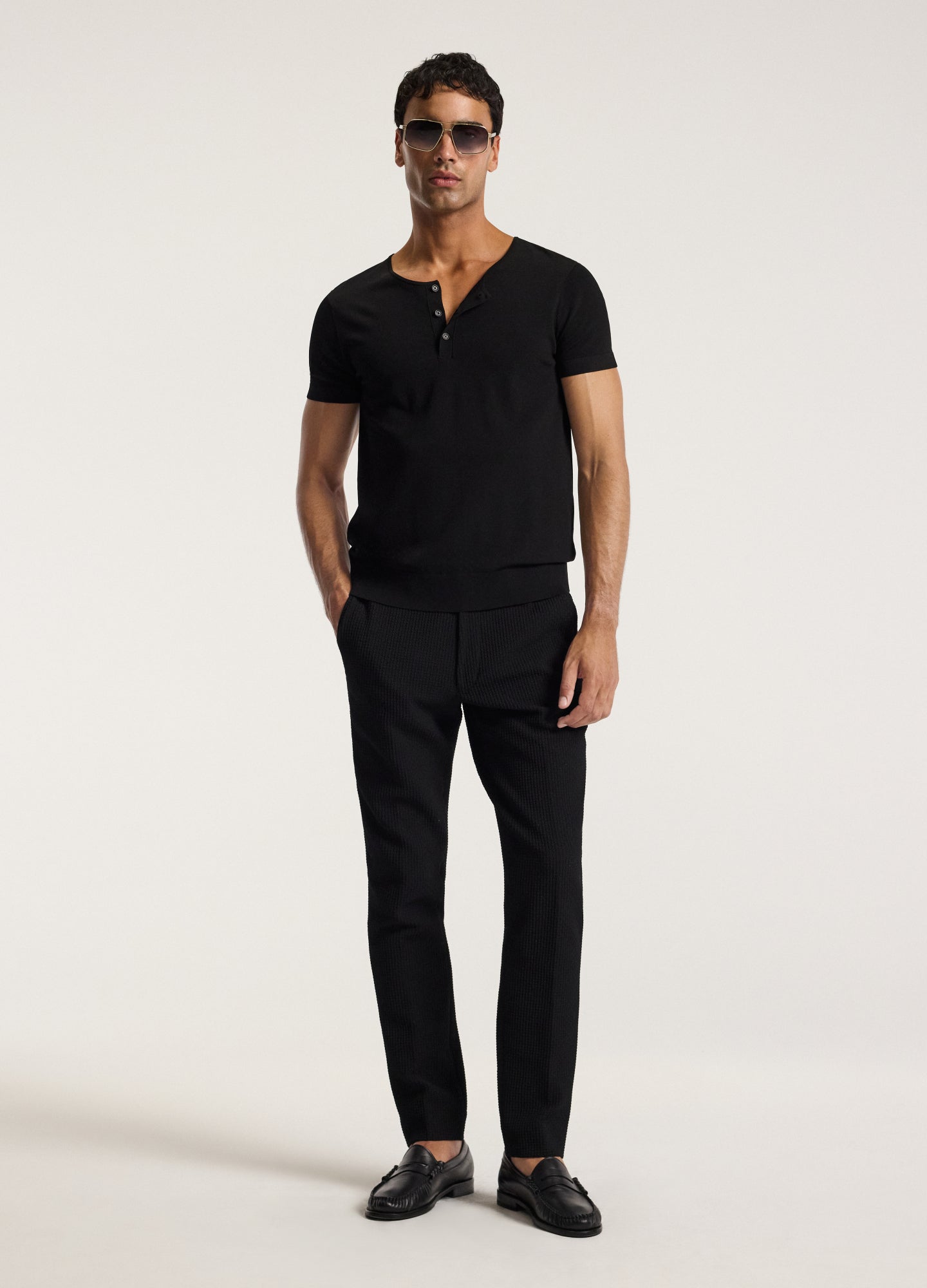 Short Sleeve Tech Henley Black