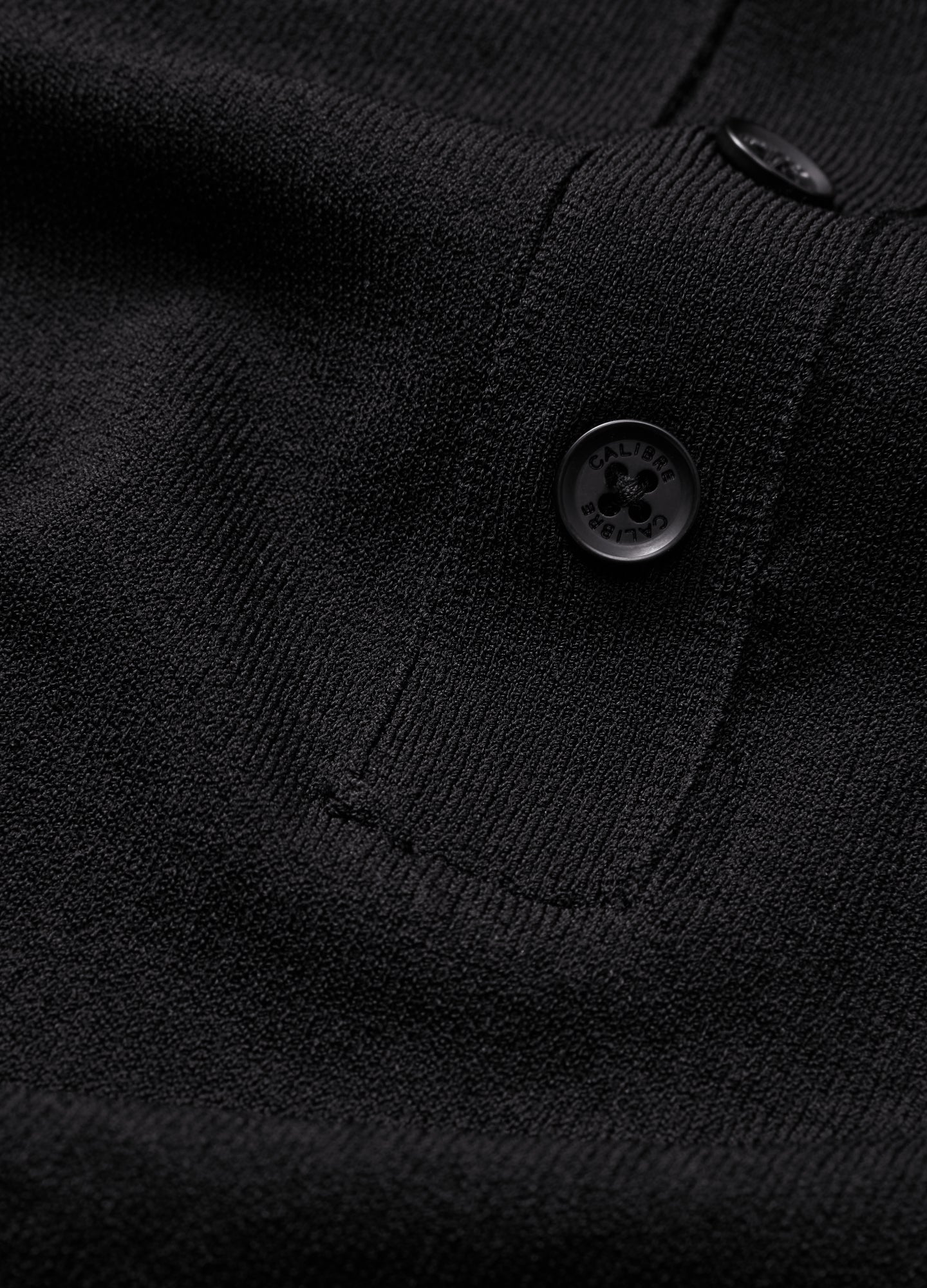 Short Sleeve Tech Henley Black