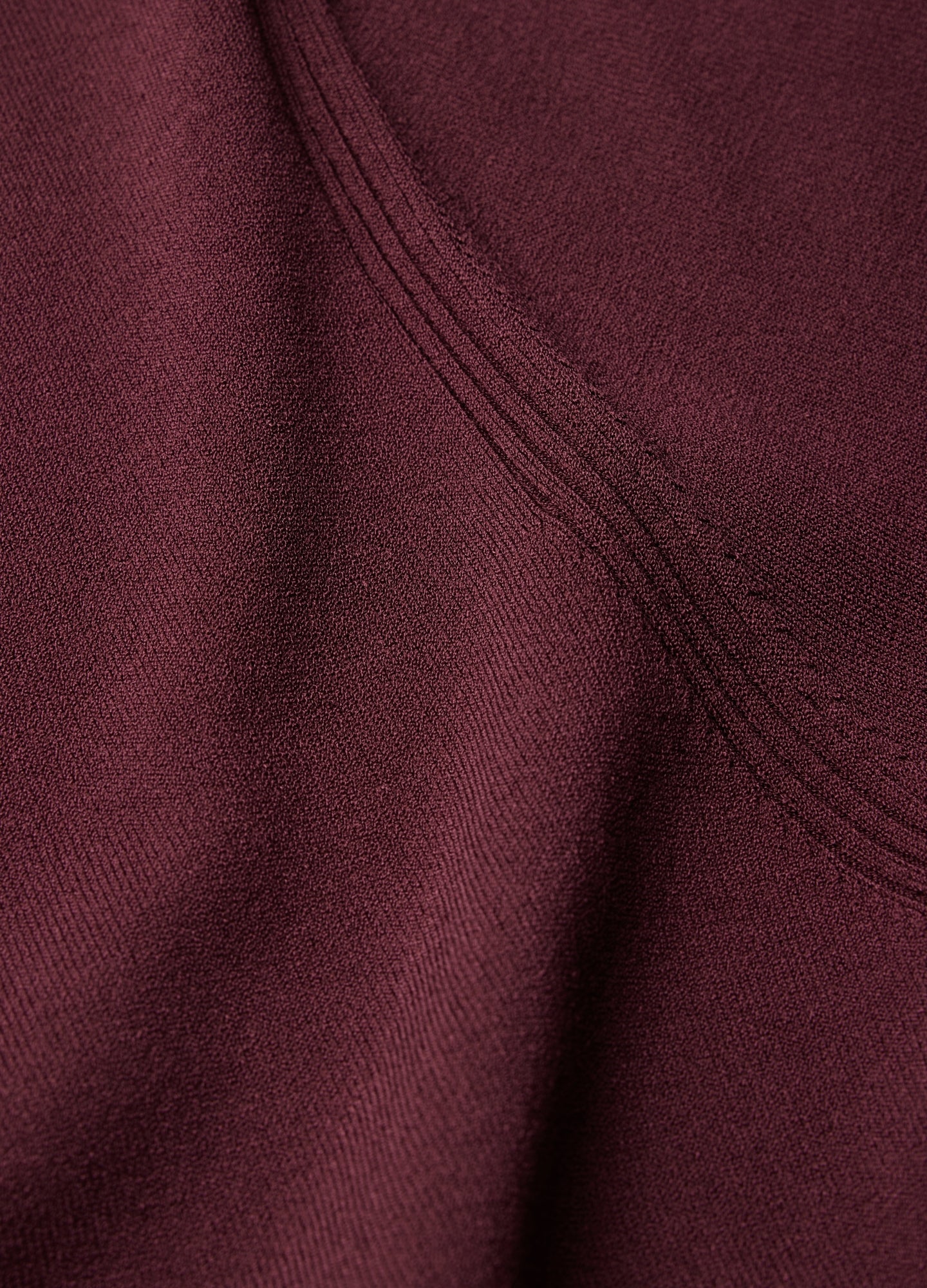Tech Shoulder Trim Polo Wine