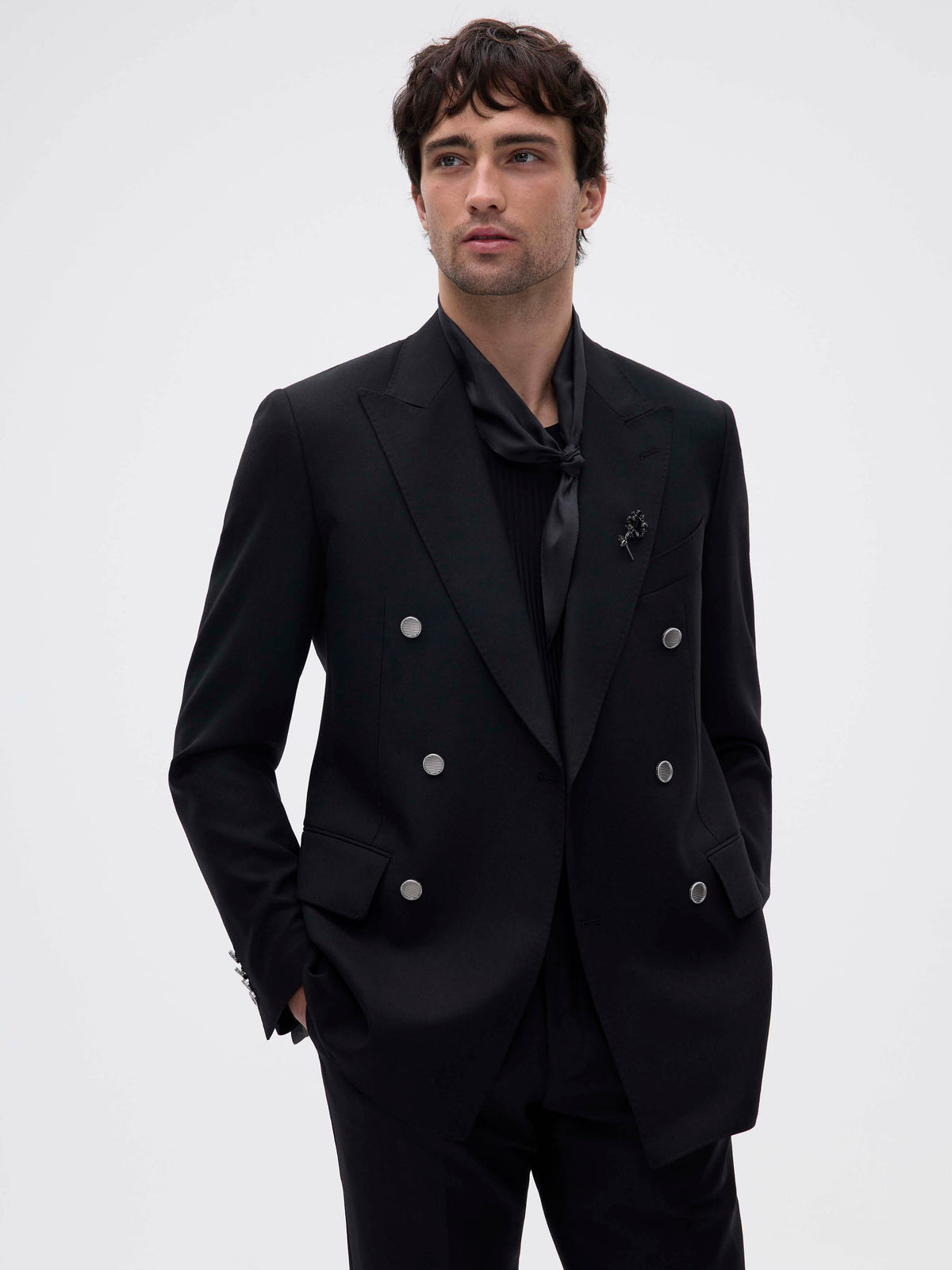 SHOP THE LOOK