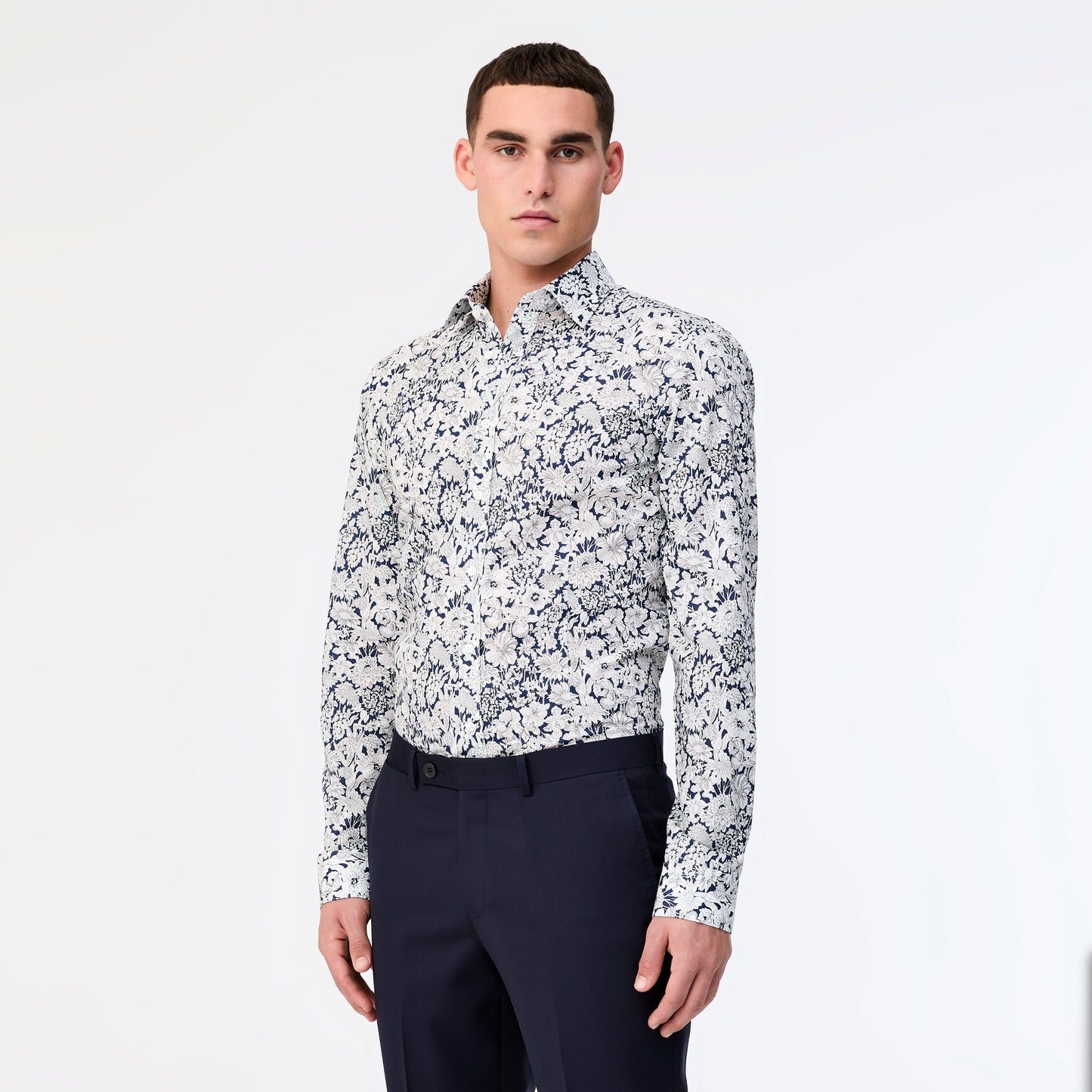 Tailored Fit Sketched Garden Printed Shirt Navy Combo